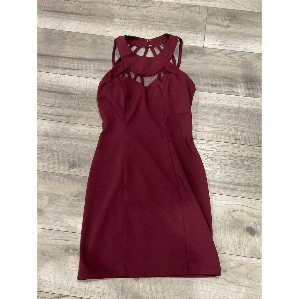 Xtraordinary Burgundy Bodycon Dress Cage Neck Strappy Back Mini Size 3